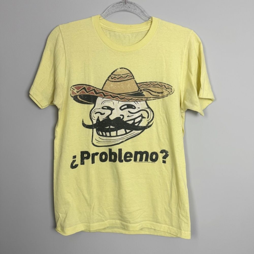 UNBRANDED | Yellow Graphic Tee ¿Problemo? Design Unisex Size Medium